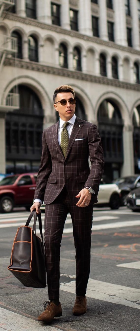 Stylish-Suit-Outfit-Ideas-For-Men