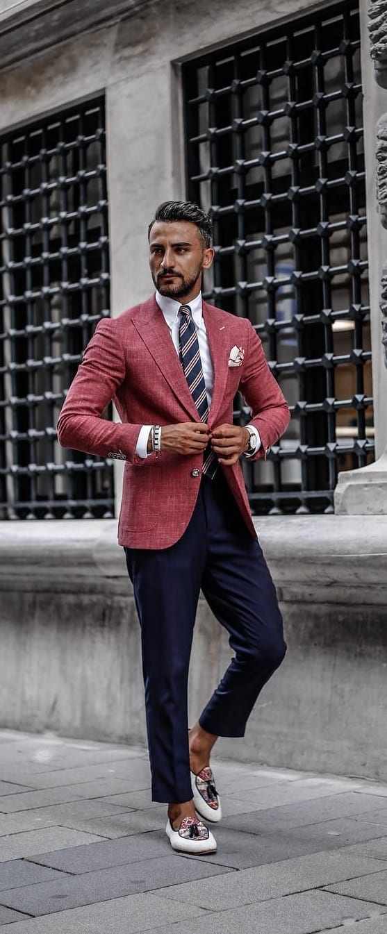 Suit-Outfit-Ideas-For-Men
