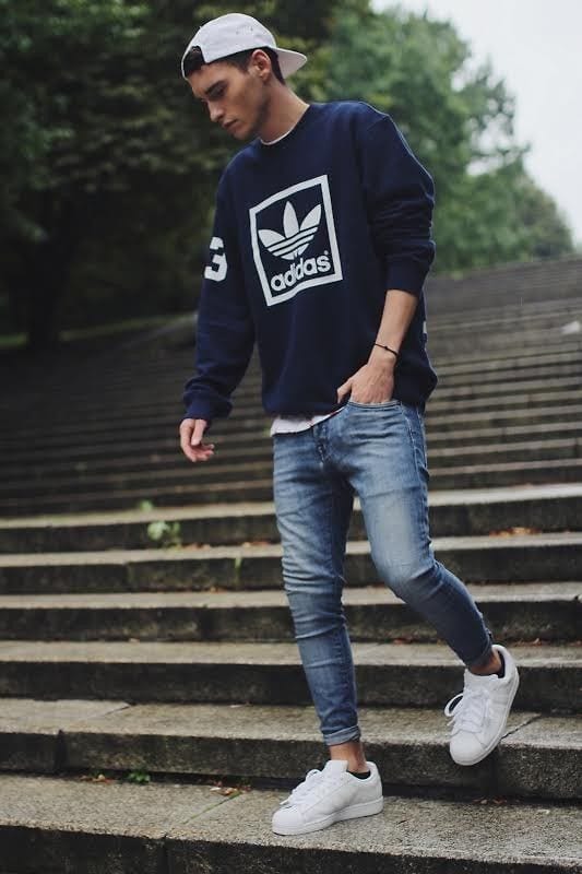 Adidas-Sweatshirt-with-white-cap-sneakers-ootd-1
