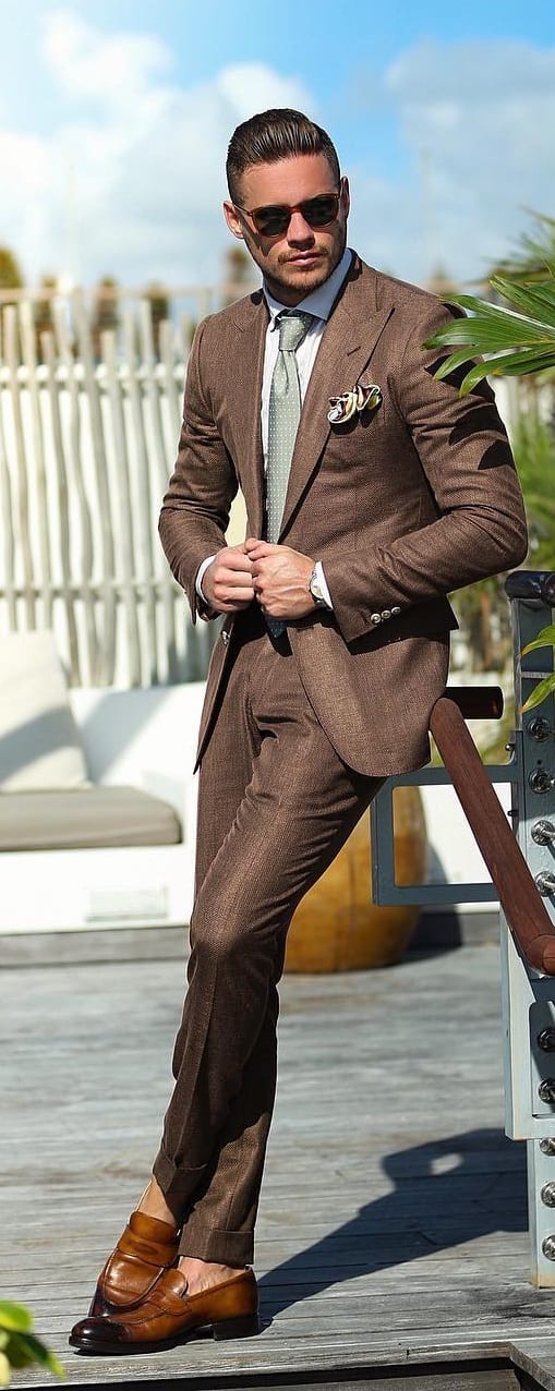 Amazing-Suit-Outfit-Ideas-Men