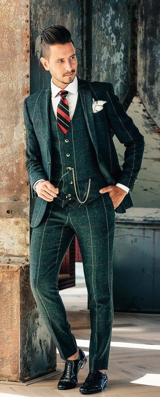 Best-Suit-Outfit-Ideas-Men