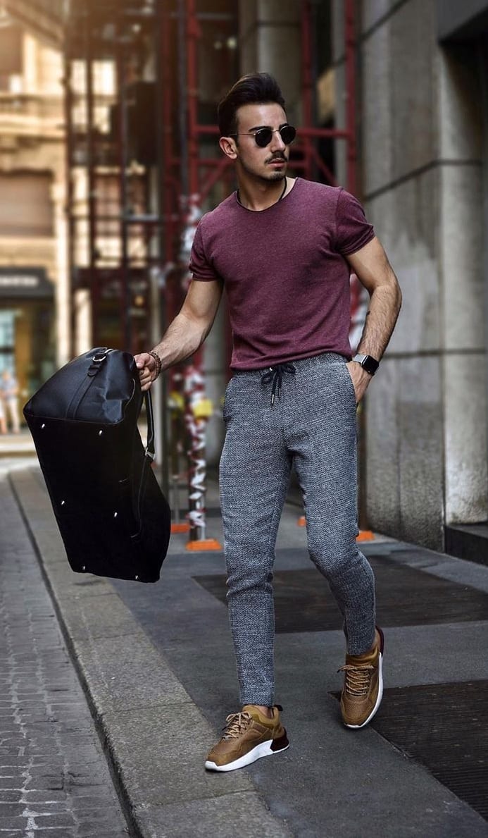 Burgundy-T-shirt-Joggers-Outfit ⋆ Best Fashion Blog For Men 