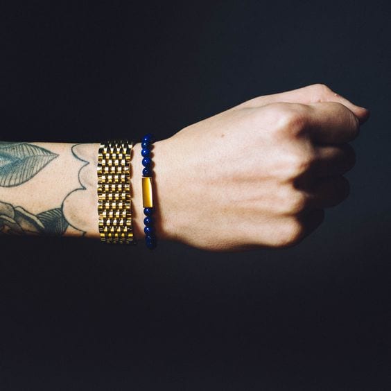 Gold-Blue-Bracelets-which-is-stylish-to-wear-on-1