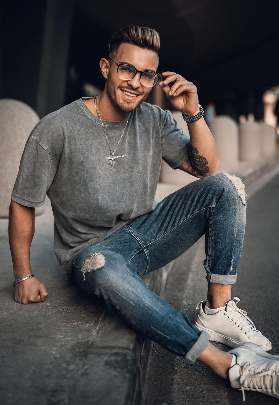 Nerd Glasses, Ripped Denims and Tee Outfit- Nerdy Boy 2020