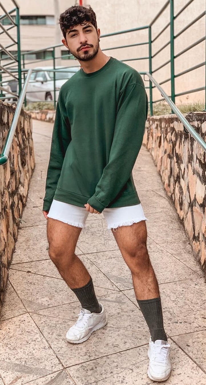 Sweater-Shorts-Gay-Fashion-Outfit-Ideas