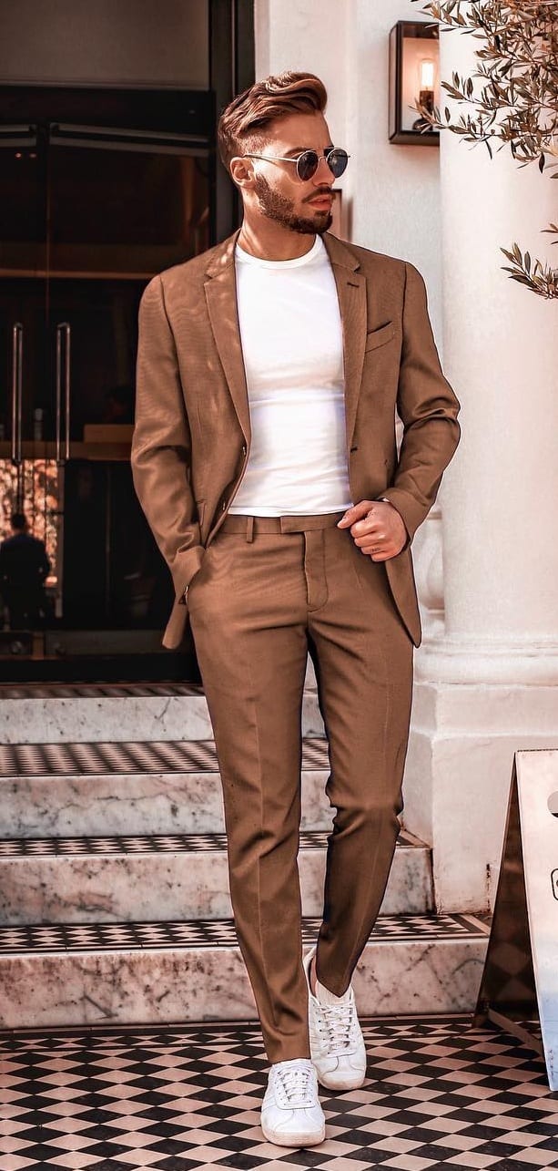9 examples of how to elegantly wear a blazer this summer | Mens business  casual outfits, Suits and sneakers, Mens casual outfits