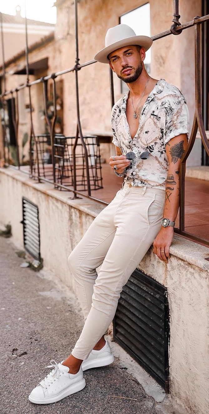 Top 15 Summer Outfit Ideas for Men 2021