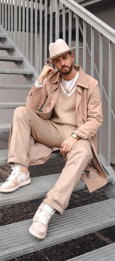 How To Style Beige Outfits This Season