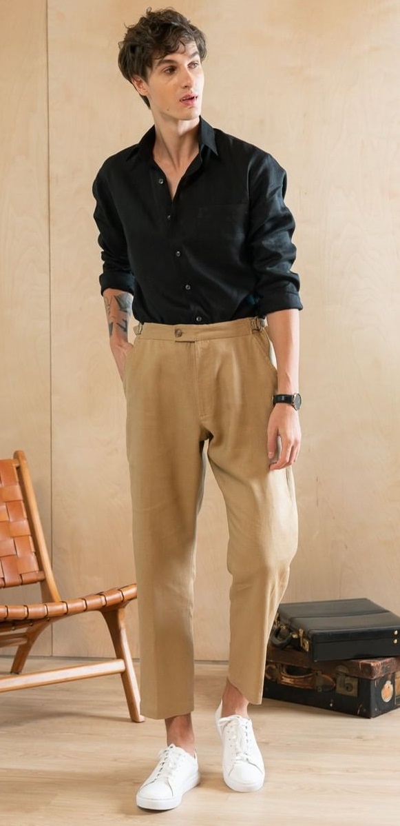 Black Linen Shirt and beige Chinos summer outfit