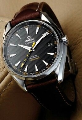 Omega - men's watch (reddish brown)