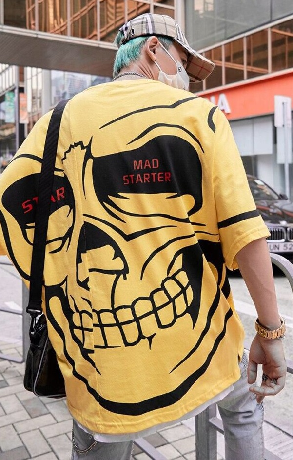skull printed yellow tshirt