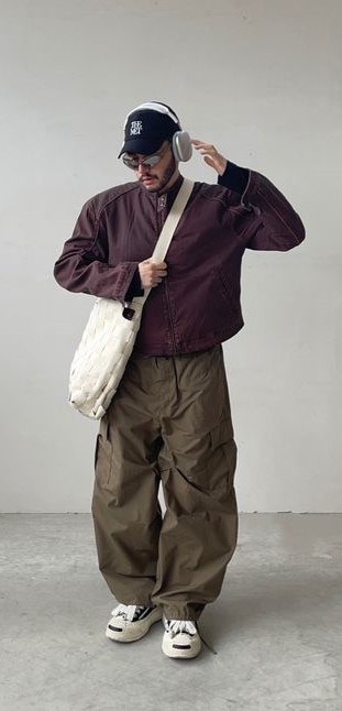 Parachute Pants with cross bag