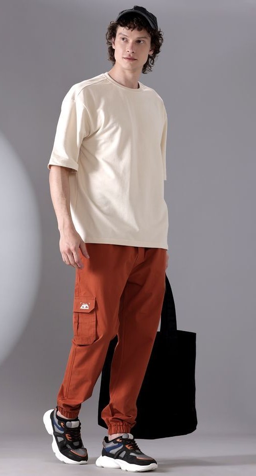 Statement Sneakers with Joggers